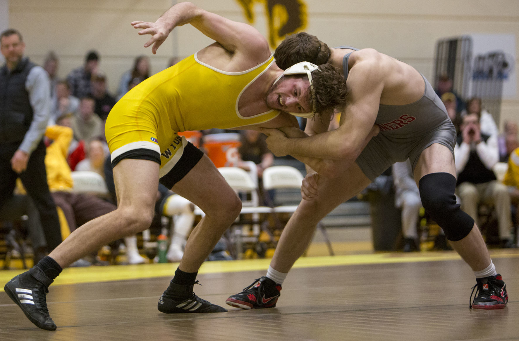 UW Wrestling